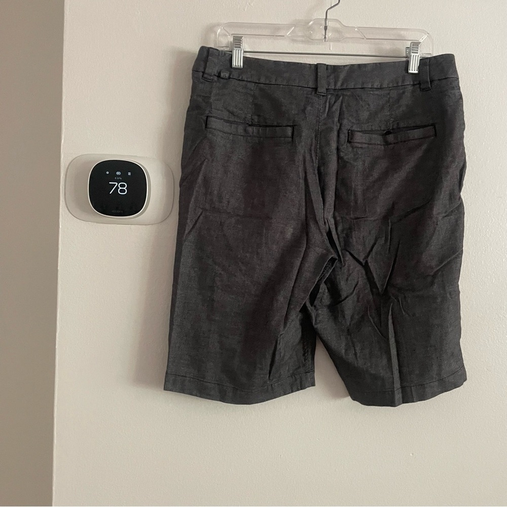 Lululemon Men's Charcoal Shorts size 32